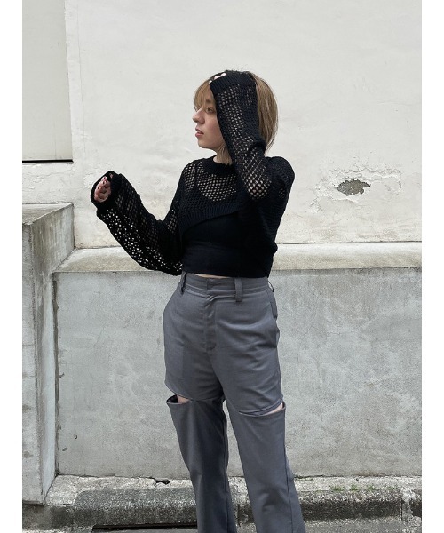 ENVYM（アンビー）の「クロップドメッシュニットＰＯ（ニット/セーター・レディース・ホワイト/オレンジ/ブラック・FREE）」の17枚目の写真