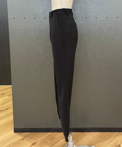 PAGEBOY(ページボーイ)の「CORE / スラッシュフレアスラックス(スラックス・レディース・ブラック/イエロー・SMALL/MEDIUM)」の14枚目の写真