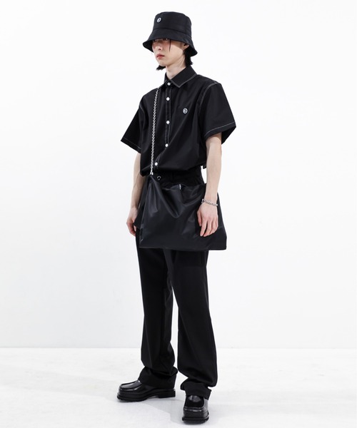 BASIC COTTON（ベーシックコットン）の「【BASIC COTTON/ベーシックコットン】NYLON BUCKET HAT/バケハ バケットハット ロゴバケハ 黒  韓国ブランド 韓国ファッション（ハット・メンズ・ブラック・ONE SIZE）」の4枚目の写真