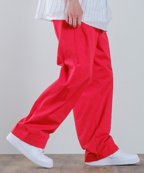 improves(インプローブス)の「ツイル ワイド チノ カラーパンツ(チノパンツ・メンズ・チャコールグレー/レッド/ワイン/ブラック/オレンジ/キナリ/ベージュ/マスタード/ダークグリーン/ブルー・MEDIUM/LARGE)」の8枚目の写真