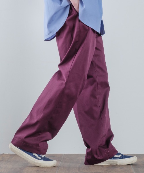 improves(インプローブス)の「ツイル ワイド チノ カラーパンツ(チノパンツ・メンズ・チャコールグレー/レッド/ワイン/ブラック/オレンジ/キナリ/ベージュ/マスタード/ダークグリーン/ブルー・MEDIUM/LARGE)」の9枚目の写真