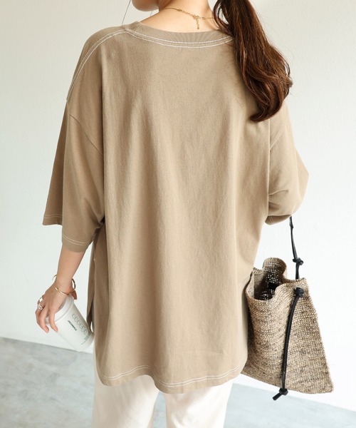 andme（アンドミー）の「コットン半袖オーバーサイズロゴプリントTシャツ（Tシャツ/カットソー・レディース・チャコールグレー/ベージュ/ネイビー/ホワイト×グリーン/ホワイト×グレー/ホワイト×パープル/パープル/ホワイト×ブラウン・M）」の11枚目の写真