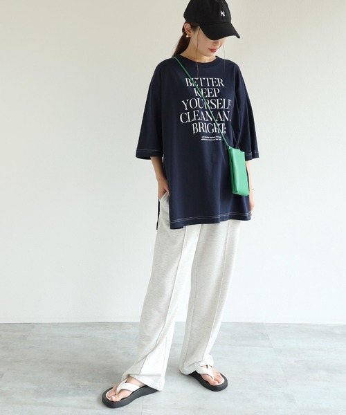 andme（アンドミー）の「コットン半袖オーバーサイズロゴプリントTシャツ（Tシャツ/カットソー・レディース・チャコールグレー/ベージュ/ネイビー/ホワイト×グリーン/ホワイト×グレー/ホワイト×パープル/パープル/ホワイト×ブラウン・M）」の20枚目の写真