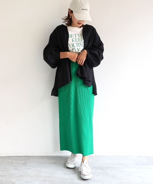 andme（アンドミー）の「コットン半袖オーバーサイズロゴプリントTシャツ（Tシャツ/カットソー・レディース・チャコールグレー/ベージュ/ネイビー/ホワイト×グリーン/ホワイト×グレー/ホワイト×パープル/パープル/ホワイト×ブラウン・M）」の17枚目の写真