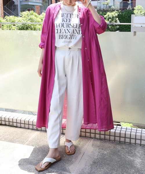 andme（アンドミー）の「コットン半袖オーバーサイズロゴプリントTシャツ（Tシャツ/カットソー・レディース・チャコールグレー/ベージュ/ネイビー/ホワイト×グリーン/ホワイト×グレー/ホワイト×パープル/パープル/ホワイト×ブラウン・M）」の15枚目の写真