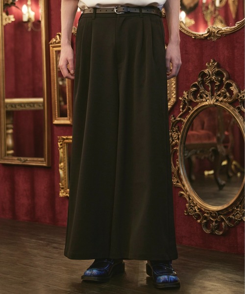 ln fortis(ロンフォルティス)の「ln fortis - クリスプシルエットハカマパンツ(その他パンツ・メンズ・ブラック/グレー/テラコッタ・SMALL/MEDIUM)」の4枚目の写真