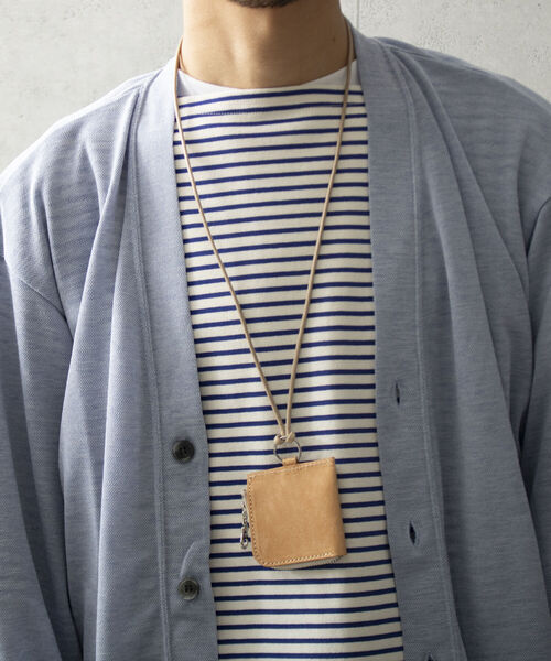 GLOSTER（グロスター）の「【GLOSTER/グロスター】プエブロレザー ミニポーチネックレス 日本製 ネックウォレット（ネックレス・メンズ・ブラック/キャメル・FREE）」の2枚目の写真