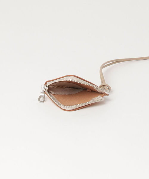 GLOSTER（グロスター）の「【GLOSTER/グロスター】プエブロレザー ミニポーチネックレス 日本製 ネックウォレット（ネックレス・メンズ・ブラック/キャメル・FREE）」の11枚目の写真