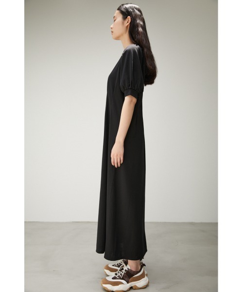AZUL by moussy（アズールバイマウジー）の「WAIST TACK A-LINE CUT ONEPIECE/ウエストタックエーラインカットワンピース（ワンピース・レディース・ダークオレンジ/ライトベージュ/ブラック/ダークグリーン・MEDIUM/SMALL）」の10枚目の写真