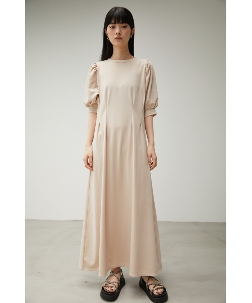 AZUL by moussy（アズールバイマウジー）の「WAIST TACK A-LINE CUT ONEPIECE/ウエストタックエーラインカットワンピース（ワンピース・レディース・ダークオレンジ/ライトベージュ/ブラック/ダークグリーン・MEDIUM/SMALL）」の18枚目の写真