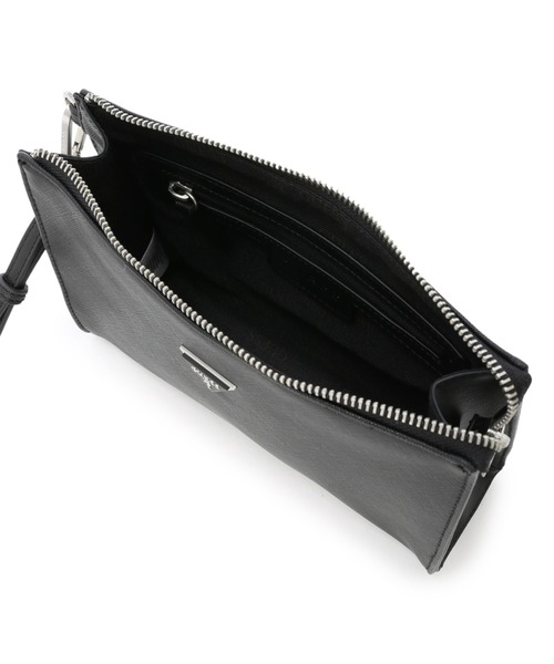 Guess(ゲス)の「CERTOSA SAFFIANO Vanity Case(クラッチバッグ・メンズ・ブラック・ONE SIZE)」の12枚目の写真