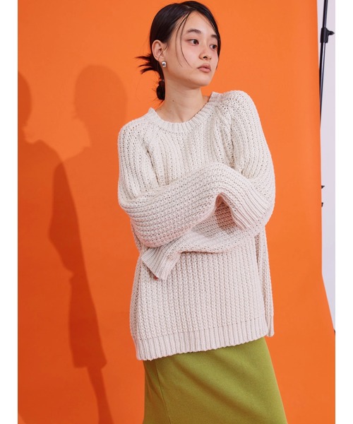 AMERICAN HOLIC（アメリカンホリック）の「ざっくりラグランニットプルオーバー（ニット/セーター・レディース・ネイビー/サックスブルー/イエロー/アイボリー・M/L）」の13枚目の写真