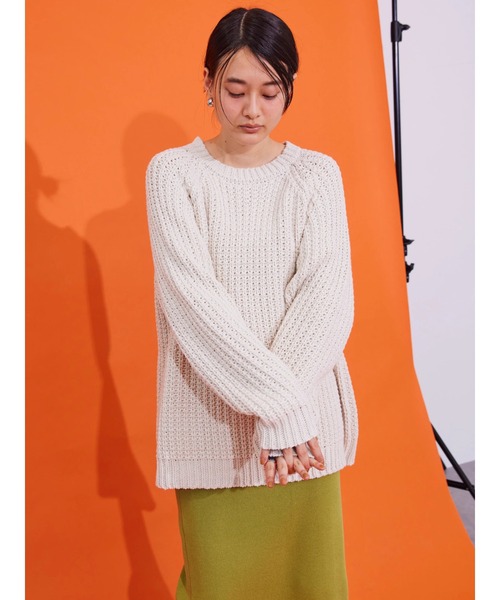 AMERICAN HOLIC（アメリカンホリック）の「ざっくりラグランニットプルオーバー（ニット/セーター・レディース・ネイビー/サックスブルー/イエロー/アイボリー・M/L）」の14枚目の写真