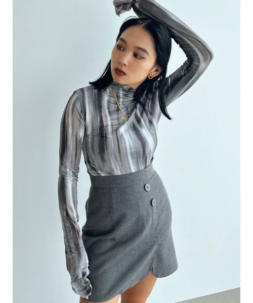 EMODA(エモダ)の「ダブルネックボディトップ(Tシャツ/カットソー・レディース・その他/ブラック/その他1・FREE)」の21枚目の写真