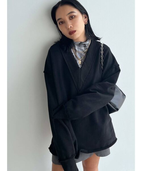 EMODA(エモダ)の「ダブルネックボディトップ(Tシャツ/カットソー・レディース・その他/ブラック/その他1・FREE)」の19枚目の写真