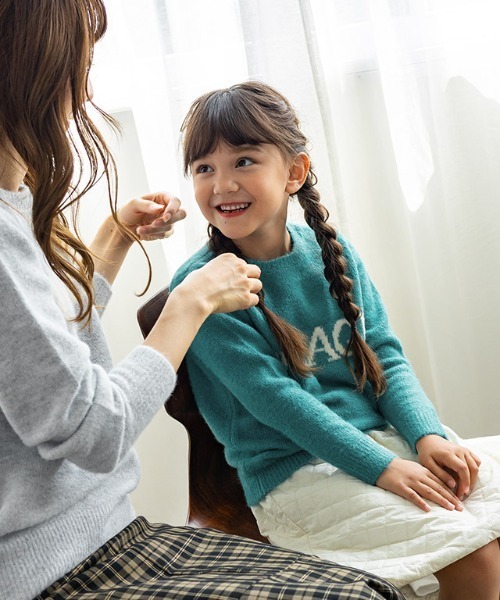 lulpini（ルルピー二）の「[lulpini] ふんわりシャギーロゴニット（ニット/セーター・キッズ・グレー系その他/グリーン系その他/パープル系その他・L/M/S）」の8枚目の写真