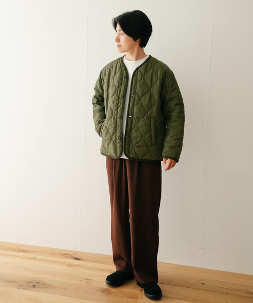 ITEMS URBANRESEARCH(アイテムズ アーバンリサーチ)の「瓢箪キルト カラーレス 中綿ライナージャケット(ミリタリージャケット・メンズ・カーキ/ブラック・MEDIUM/LARGE)」の20枚目の写真