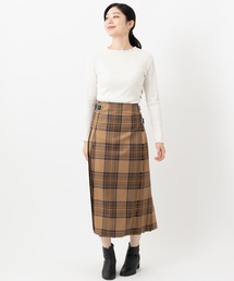 O'NEIL of DUBLIN｜オニールオブダブリンのスカート（ベージュ系