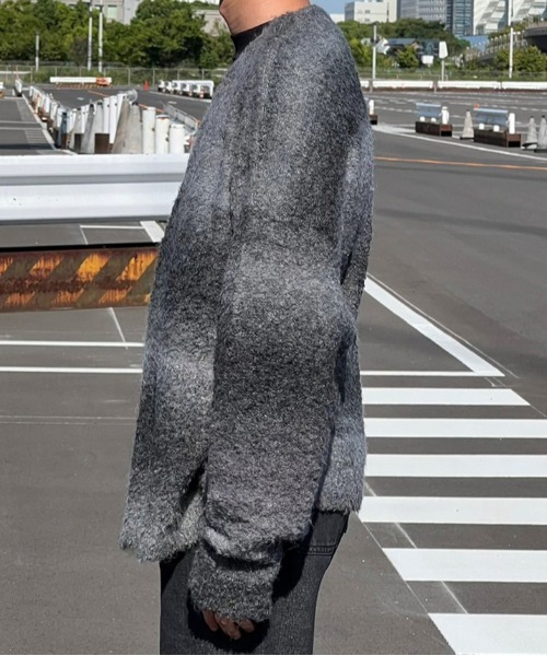 kutir（クティール）の「グラデーションニットカーディガン（カーディガン/ボレロ・メンズ・ブラック/ブラウン・MEDIUM/LARGE）」の12枚目の写真