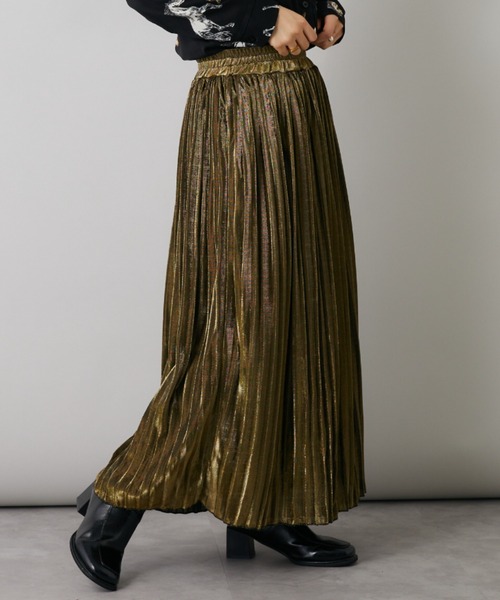 Bloom Closet(ブルームクローゼット)の「シャイニーアコーディオンプリーツスカート(スカート・レディース・ゴールド/シルバー/ブルー/ブラック・MEDIUM/LARGE)」の9枚目の写真