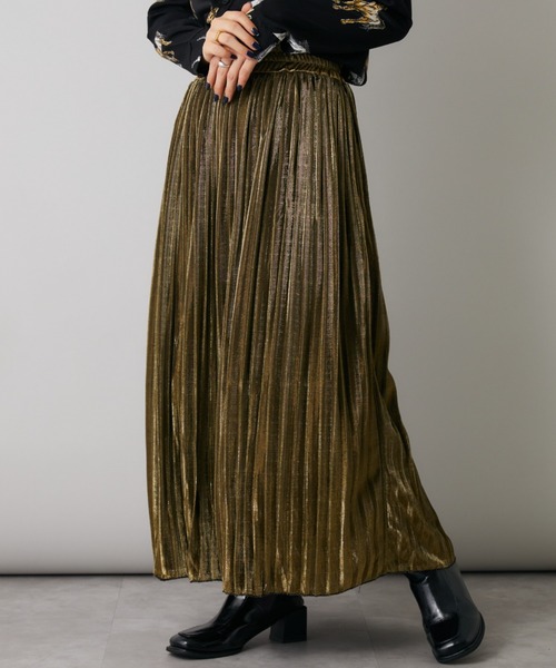Bloom Closet(ブルームクローゼット)の「シャイニーアコーディオンプリーツスカート(スカート・レディース・ゴールド/シルバー/ブルー/ブラック・MEDIUM/LARGE)」の10枚目の写真