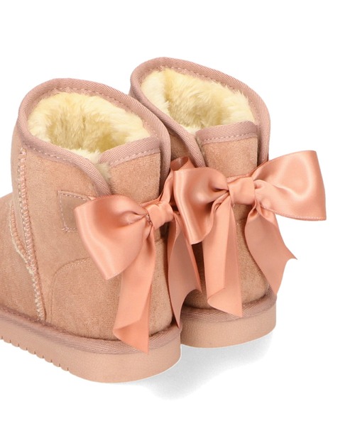 ORiental TRaffic（オリエンタルトラフィック）の「バックリボンムートンブーツK-242（ブーツ・キッズ・ブラック/ベージュ/ピンク・15.0cm/16.0cm/17.0cm/18.0cm/19.0cm/20.0cm）」の7枚目の写真