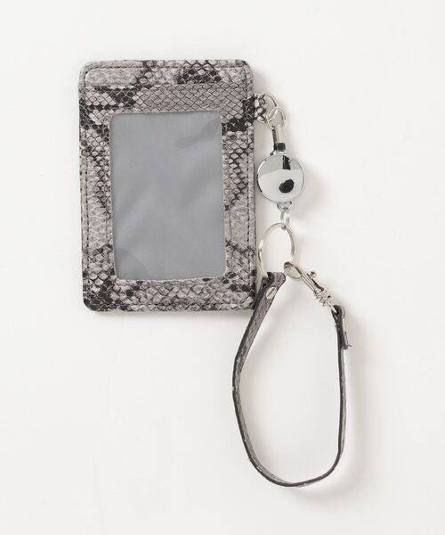 FUNALIVE（ファンアライブ）の「BNS select リール付パスケース（合成皮革）（パスケース・メンズ・キャメル/ホワイト/イエロー/ネイビー/ライトブルー/ライトピンク/ブラック/ブルー/グレー系その他/ベージュ系その他/ブラック系その他・FREE）」の14枚目の写真