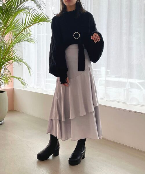 MAJESTIC LEGON（マジェスティックレゴン）の「サテンティアードスカート（スカート・レディース・アイボリー/モカ/グレー・SMALL/MEDIUM）」の16枚目の写真