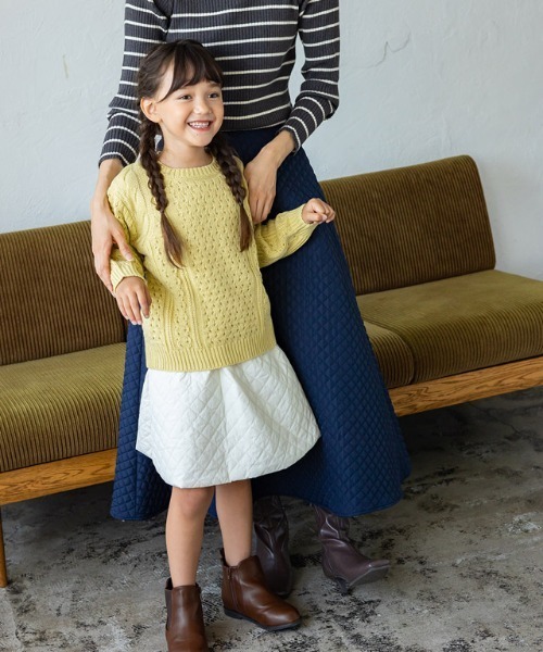 lulpini（ルルピー二）の「[lulpini] クルーネックケーブルニット（ニット/セーター・キッズ・アイボリー/イエロー・S/M/L）」の4枚目の写真