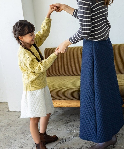 lulpini（ルルピー二）の「[lulpini] クルーネックケーブルニット（ニット/セーター・キッズ・アイボリー/イエロー・S/M/L）」の5枚目の写真