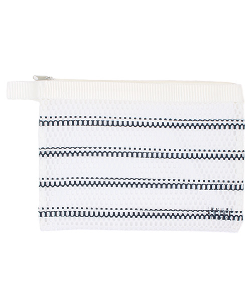 LBC(エルビーシー)の「Staff bag/MESH (クラッチバッグ・レディース・ホワイト/ネイビー・ONE SIZE)」の1枚目の写真