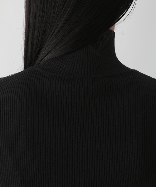 LOWRYS FARM(ローリーズファーム)の「12Gカラーリブタートル 294873(ニット/セーター・レディース・ホワイト/ブラウン/レッド/グリーン/ブラック・FREE)」の22枚目の写真