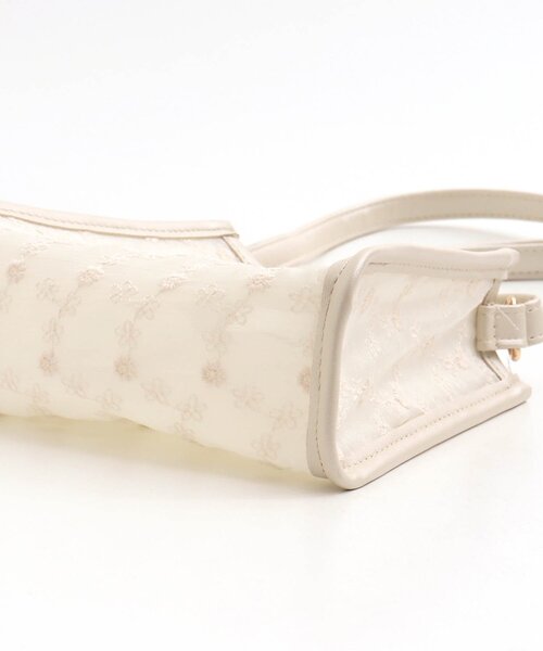 apres les cours（アプレレクール）の「【フォーマル対応】レーススクエアポシェット_アプレレクールマシェリ（ショルダーバッグ・キッズ・アイボリー・FREE）」の10枚目の写真