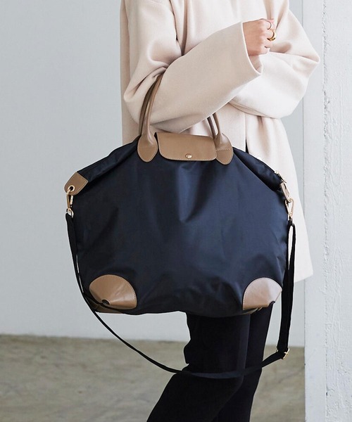 KOBE LETTUCE(コウベレタス)の「撥水加工&折り畳めるのが嬉しい!配色ビッグショルダートラベルボストンバッグ(ボストンバッグ・レディース・ブラウン/ベージュ/ブラック・FREE)」の2枚目の写真