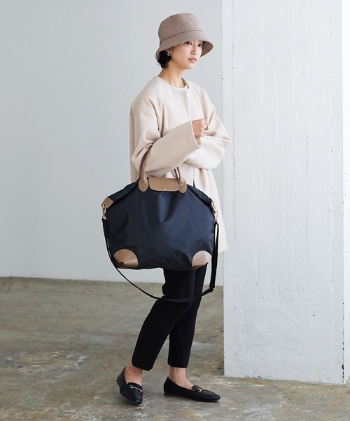 KOBE LETTUCE(コウベレタス)の「撥水加工&折り畳めるのが嬉しい!配色ビッグショルダートラベルボストンバッグ(ボストンバッグ・レディース・ブラウン/ベージュ/ブラック・FREE)」の18枚目の写真