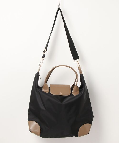 KOBE LETTUCE(コウベレタス)の「撥水加工&折り畳めるのが嬉しい!配色ビッグショルダートラベルボストンバッグ(ボストンバッグ・レディース・ブラウン/ベージュ/ブラック・FREE)」の6枚目の写真