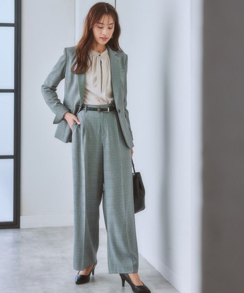 7days Life Styling（セブンデイズライフスタイリング）の「ブラウス見えシルケットポンチタックボタンカットソートップス（Tシャツ/カットソー・レディース・グレイッシュベージュ/オフホワイト/ブルーグリーン・S/L/M/LL）」の11枚目の写真