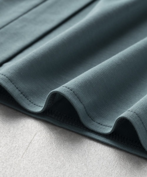 7days Life Styling（セブンデイズライフスタイリング）の「ブラウス見えシルケットポンチタックボタンカットソートップス（Tシャツ/カットソー・レディース・グレイッシュベージュ/オフホワイト/ブルーグリーン・S/L/M/LL）」の18枚目の写真