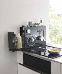 tower(�^���[)�́ytower�z �B���钲�������b�N(�L�b�`�����[)