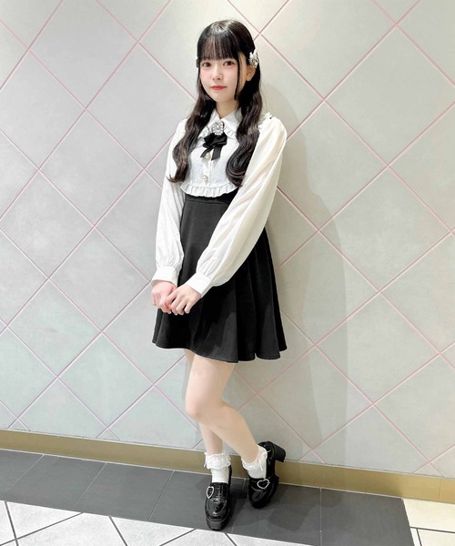 ROJITA（ロジータ）の「パールトリムヨーク切り替えワンピース（ワンピース・レディース・ホワイト/ブラック/グレー・FREE）」の15枚目の写真
