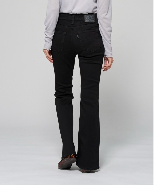 Levi's(リーバイス)の「【Levi's】ハイライズフレアパンツ(その他パンツ・レディース・ブラック・24inch/25inch/26inch/27inch)」の8枚目の写真