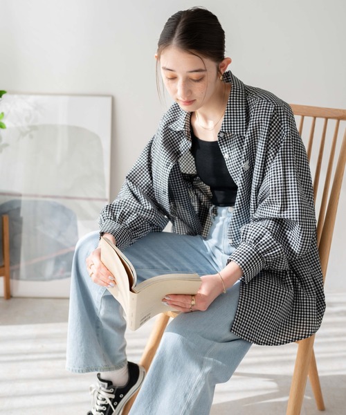 WEGO(ウィゴー)の「WEGO/【セットアップ対応】ロゴ刺繍ポコポコチェックボリュームスリーブシャツ(シャツ/ブラウス・レディース・ブルー系その他2/ブラック系その他2・FREE)」の4枚目の写真