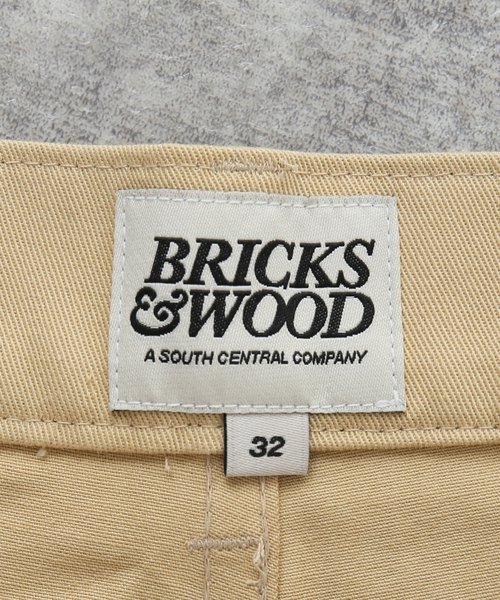 WISM（ウィズム）の「【Bricks & Wood × ブリックス アンド ウッド】PARK PANTS（チノパンツ・メンズ・ベージュ・30/32）」の18枚目の写真