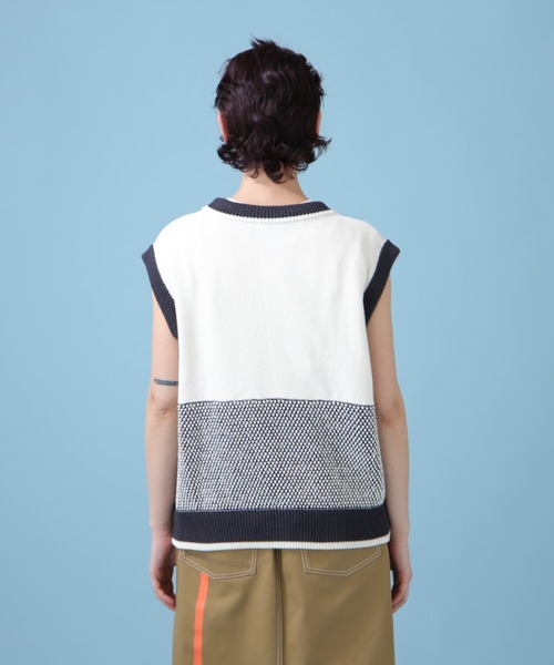 AVIREX（アヴィレックス）の「《WEB&DEPOT限定》ENTERING JACQUARDKNIT LINE VEST/ エンターリングジャカードラインベスト（ベスト・レディース・グリーン/チャコールグレー・FREE）」の8枚目の写真