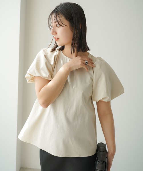 rectangle(レクタングル)の「ボリュームスリーブフレアブラウス(シャツ/ブラウス・レディース・アイボリー/ブラック・MEDIUM/LARGE)」の18枚目の写真