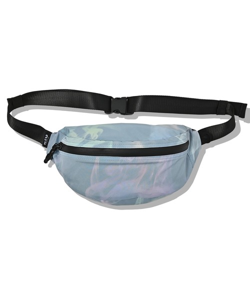 KiU(キウ)の「ウォータープルーフ ミニボディバッグ(ボディバッグ/ウエストポーチ・レディース・ブラック/アニマル/ブルー系その他2/ホワイト×ブルー/ブルー系その他/レッド系その他/カラフル/ホワイト系その他/ブラック×カーキ/ブラック系その他/タイガーカモ/ブラック系その他3/ブラック系その他2・FREE)」の9枚目の写真