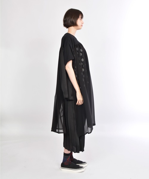 gomme（ゴム）の「ドットＰ天竺　レイヤーＴ（Tシャツ/カットソー・レディース・ブラック×ホワイト・MEDIUM）」の3枚目の写真