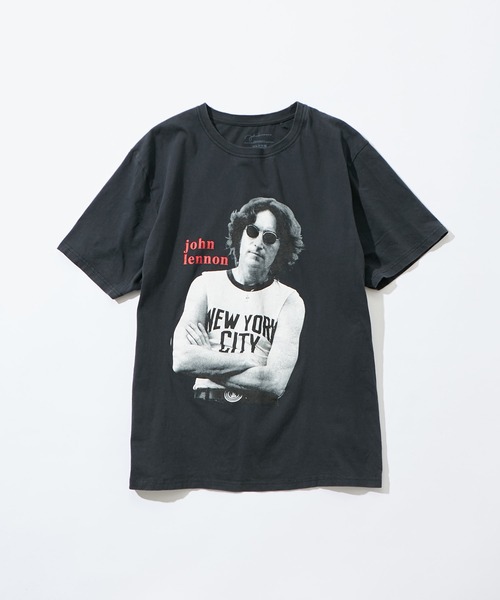 THRIFTY LOOK(スリフティールック)の「ヴィンテージライクプリントバンドTシャツ(Tシャツ/カットソー・メンズ・チャコールグレー/グレー/ブルー/ローズ/サックスブルー/ブラック/ホワイト/レッド/グリーン/レッド系その他/パープル/ネイビー/イエロー/ダークグレー/ダークブルー・X-LARGE)」の2枚目の写真