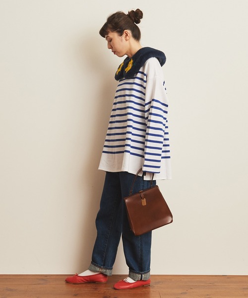 CHILD WOMAN（チャイルドウーマン）の「【WEB別注】フェイクファーはめ込み花モチーフつけ衿（付け襟・レディース・ネイビー/ベージュ・FREE）」の14枚目の写真