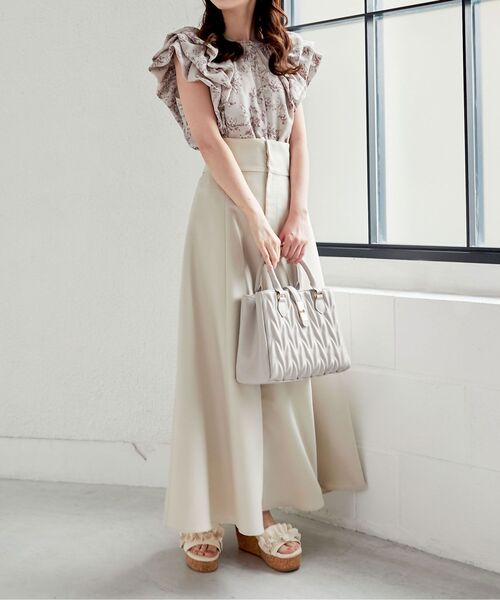 MAJESTIC LEGON（マジェスティックレゴン）の「クラシカルスクエアハンドバッグ（ハンドバッグ・レディース・アイボリー/グレイッシュベージュ/ブラック/シルバー・FREE）」の21枚目の写真